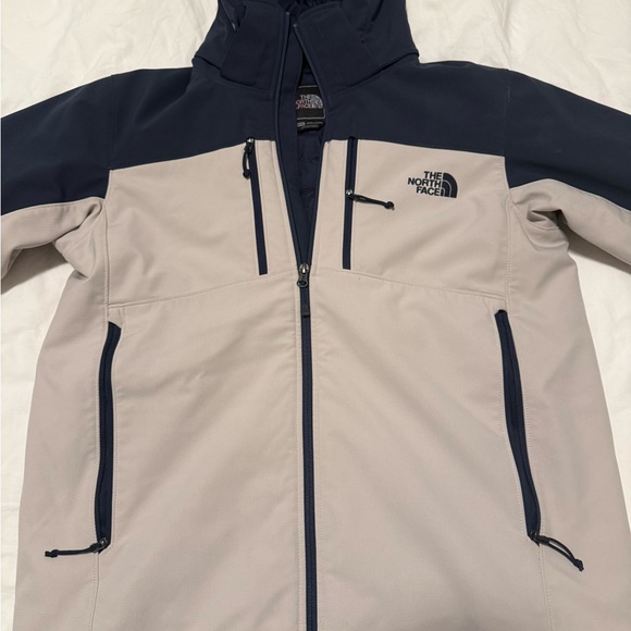The North Face Men's Navy and Cream Jacket - Picture 5 of 15